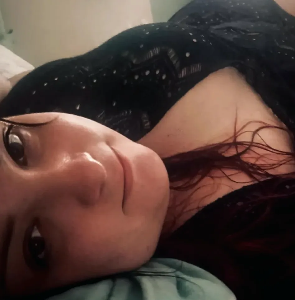 Emma, 33